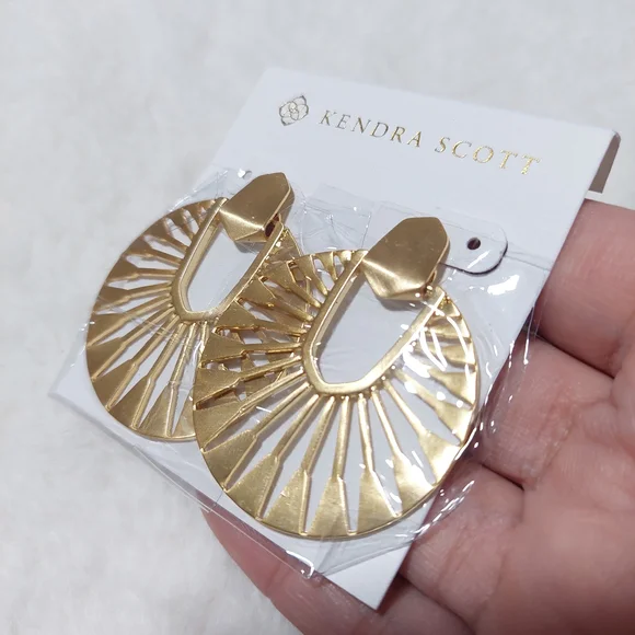 Kendra Scott‎ Gold Geometric Earrings - Picture 2 of 5